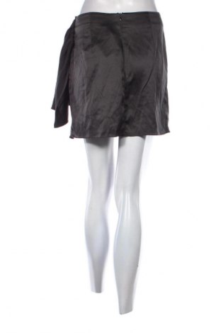 Пола SHEIN, Размер M, Цвят Черен, Цена 2,04 €