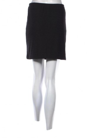 Пола SHEIN, Размер M, Цвят Черен, Цена 2,04 €