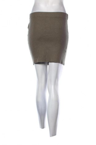 Пола SHEIN, Размер S, Цвят Зелен, Цена 2,04 €