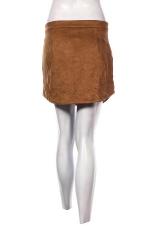 Пола Stradivarius, Размер S, Цвят Златист, Цена 2,04 €