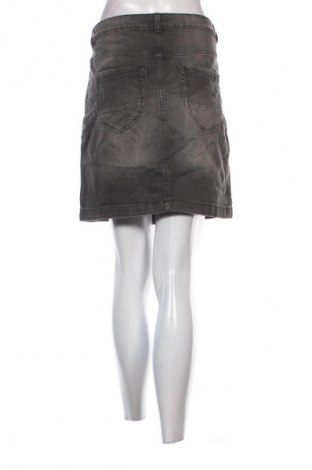 Rock Unbranded, Größe XL, Farbe Schwarz, Preis 3,99 €