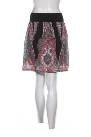 Пола Unbranded, Размер S, Цвят Многоцветен, Цена 2,04 €