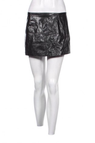 Пола Unbranded, Размер M, Цвят Черен, Цена 2,04 €