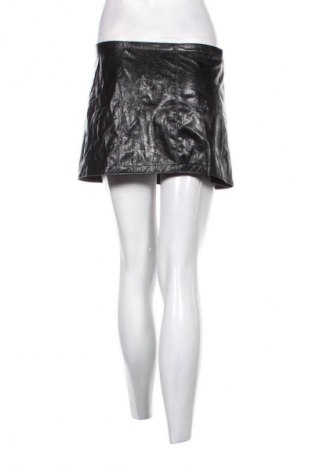 Пола Unbranded, Размер M, Цвят Черен, Цена 2,04 €