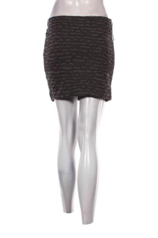 Пола VILA, Размер M, Цвят Сив, Цена 2,04 €