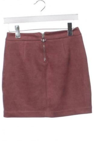 Пола Vero Moda, Размер XS, Цвят Пепел от рози, Цена 2,04 €