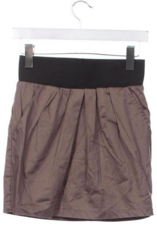 Пола Vero Moda, Размер XS, Цвят Кафяв, Цена 2,04 €