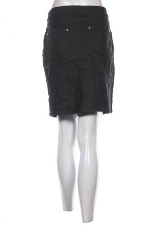 Rock Woman By Tchibo, Größe M, Farbe Schwarz, Preis 3,99 €