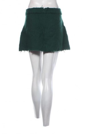 Пола Zara, Размер L, Цвят Зелен, Цена 10,73 €