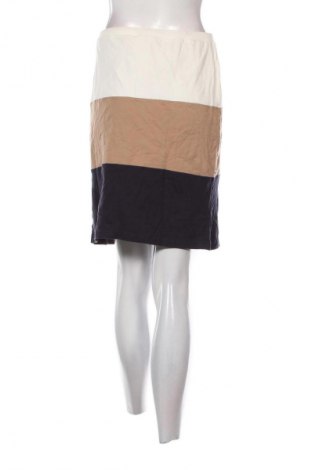 Пола Zero, Размер M, Цвят Многоцветен, Цена 2,04 €