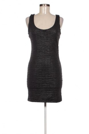 Рокля Amisu, Размер M, Цвят Многоцветен, Цена 2,55 €