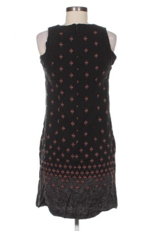 Рокля Apricot, Размер M, Цвят Многоцветен, Цена 4,09 €