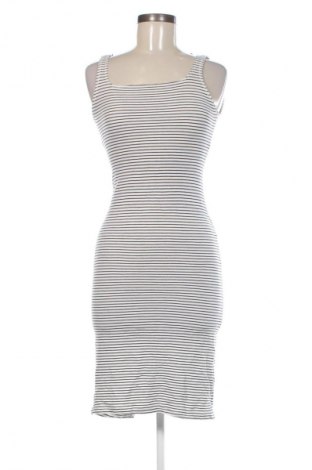 Рокля Bershka, Размер S, Цвят Многоцветен, Цена 3,06 €