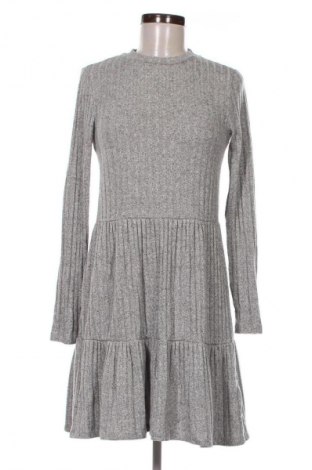 Kleid C&A, Größe S, Farbe Grau, Preis 3,99 €