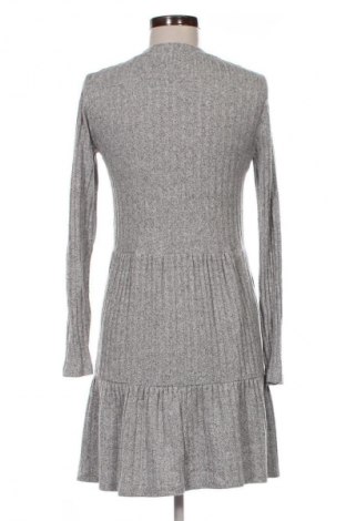 Kleid C&A, Größe S, Farbe Grau, Preis 3,99 €