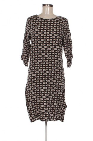 Рокля Chicoree, Размер M, Цвят Многоцветен, Цена 3,06 €