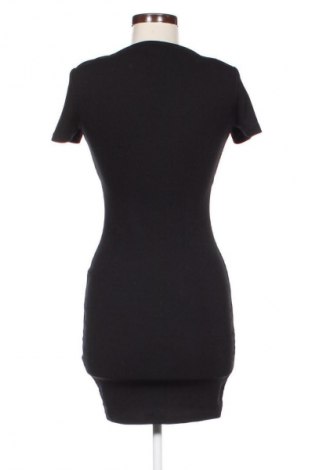 Рокля Clockhouse, Размер M, Цвят Черен, Цена 2,55 €