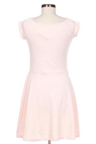 Šaty  Clockhouse, Velikost M, Barva Růžová, Cena  79,00 Kč