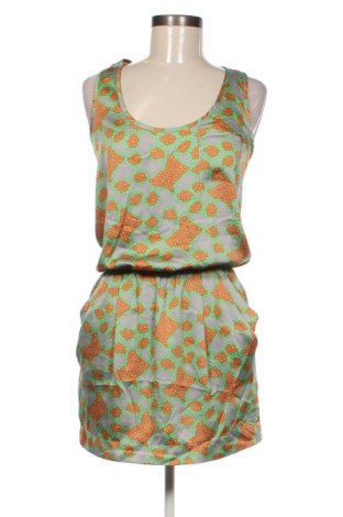 Рокля Collective Concepts, Размер S, Цвят Многоцветен, Цена 2,55 €