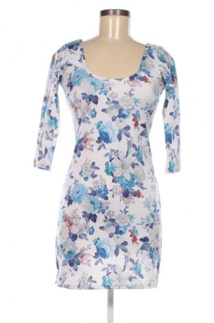 Sukienka Cotton Club, Rozmiar S, Kolor Kolorowy, Cena 21,99 zł