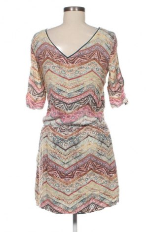 Рокля Edc By Esprit, Размер S, Цвят Многоцветен, Цена 5,11 €