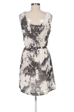 Рокля Esprit, Размер S, Цвят Многоцветен, Цена 5,11 €