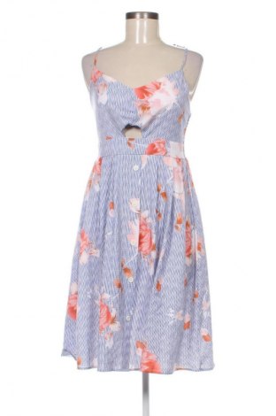 Šaty  Fancyinn, Velikost M, Barva Vícebarevné, Cena  89,00 Kč