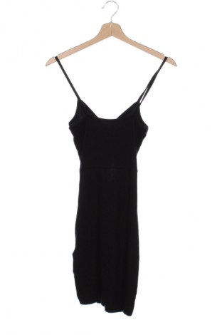 Šaty  Fb Sister, Veľkosť XS, Farba Čierna, Cena  2,95 €