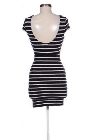 Šaty  Forever 21, Veľkosť S, Farba Viacfarebná, Cena  1,95 €