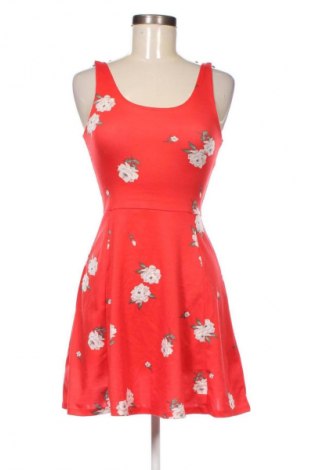 Рокля H&M Divided, Размер S, Цвят Многоцветен, Цена 3,06 €