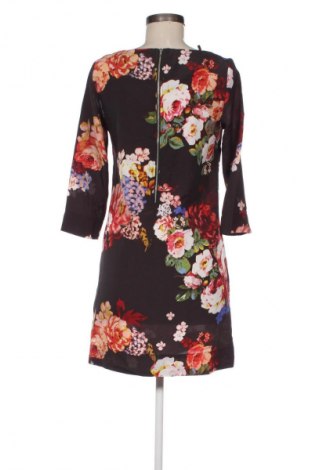 Šaty  Look, Velikost S, Barva Vícebarevné, Cena  89,00 Kč