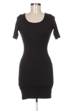 Рокля Mango, Размер S, Цвят Черен, Цена 3,06 €