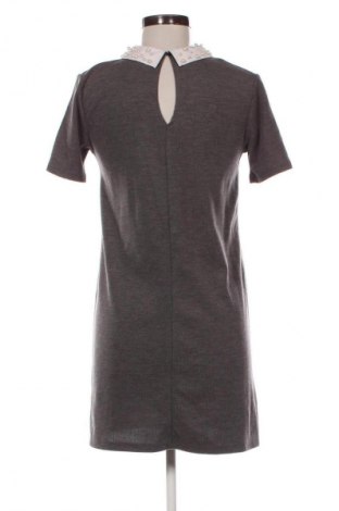 Kleid Mango, Größe S, Farbe Grau, Preis € 4,99