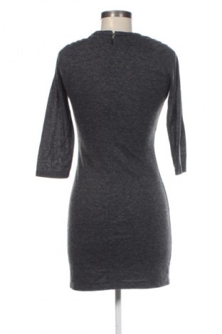 Šaty  Mango, Velikost S, Barva Šedá, Cena  49,00 Kč