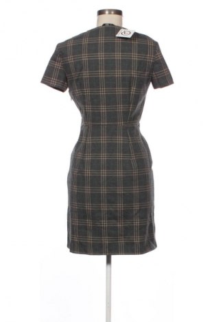 Рокля Mango, Размер M, Цвят Многоцветен, Цена 3,06 €