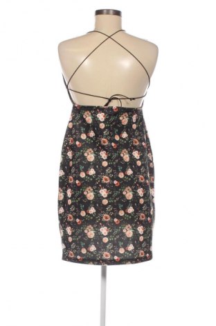 Ruha NA-KD, Méret M, Szín Sokszínű, Ár 1 099 Ft