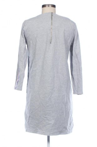 Sukienka ONLY, Rozmiar M, Kolor Szary, Cena 8,99 zł