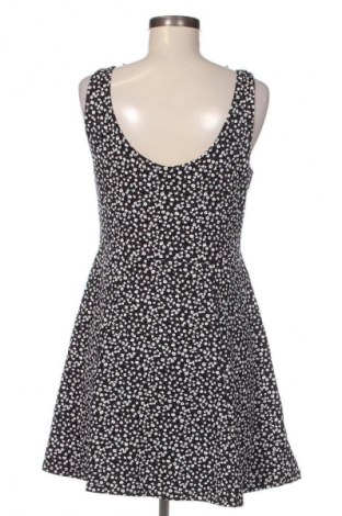 Рокля Page One, Размер M, Цвят Многоцветен, Цена 2,55 €