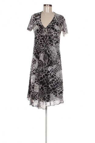 Рокля Passport, Размер M, Цвят Многоцветен, Цена 2,55 €