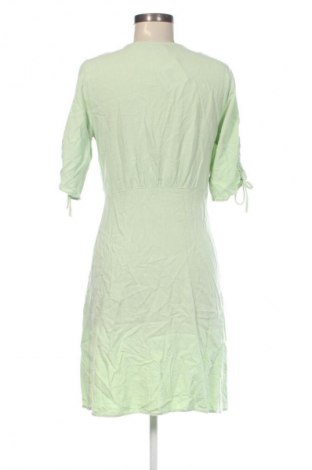 Kleid Pieces, Größe L, Farbe Grün, Preis 10,99 €