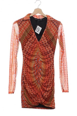 Kleid Pretty Little Thing, Größe XS, Farbe Mehrfarbig, Preis € 1,99