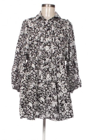 Kleid Reserved, Größe M, Farbe Mehrfarbig, Preis 2,99 €