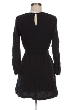 Šaty  Review, Veľkosť S, Farba Čierna, Cena  1,95 €