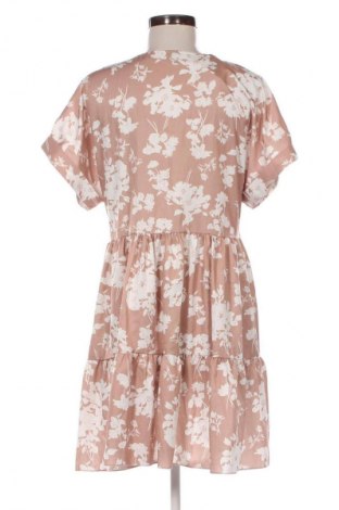 Рокля SHEIN, Размер S, Цвят Многоцветен, Цена 3,06 €