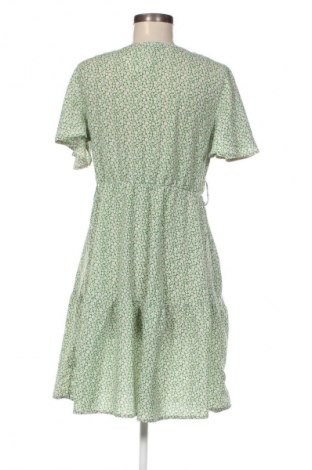 Рокля SHEIN, Размер S, Цвят Многоцветен, Цена 3,06 €