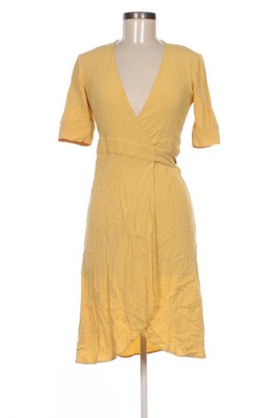 Ruha Set, Méret XS, Szín Sárga, Ár 3 919 Ft