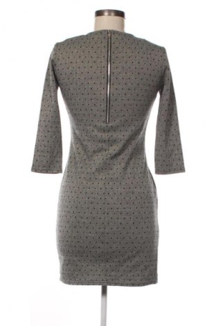 Kleid Sisters Point, Größe S, Farbe Mehrfarbig, Preis 3,99 €