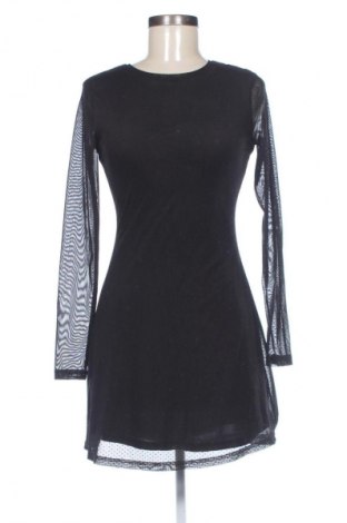 Φόρεμα Stradivarius, Μέγεθος S, Χρώμα Μαύρο, Τιμή 10,99 €