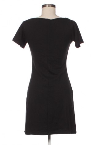 Φόρεμα Trendyol, Μέγεθος M, Χρώμα Μαύρο, Τιμή 1,99 €