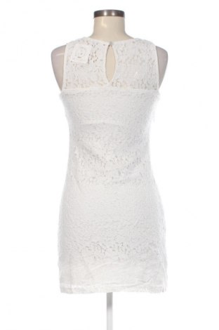 Ruha Unbranded, Méret M, Szín Fehér, Ár 1 509 Ft